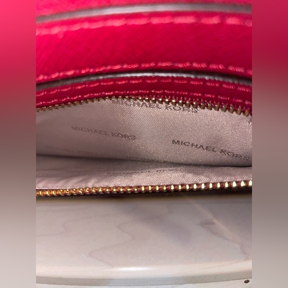 Michael Kors LG Frame Out Item Cherry Red Cross Grain Leather Crossbody Bag - Picture 6 of 16